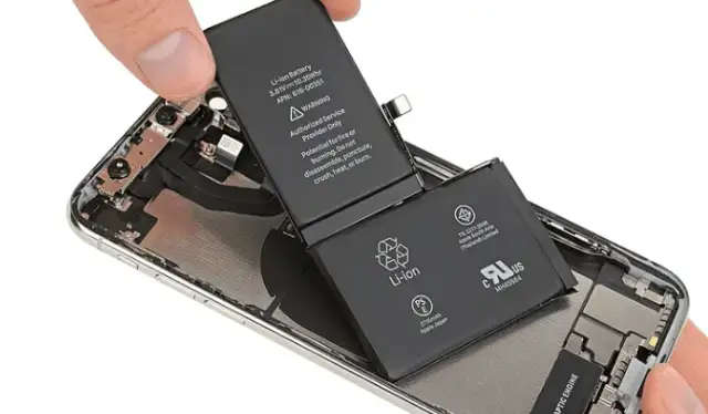 Wymiana baterii iPhone 11: Sprawdź ceny i najlepsze serwisy naprawcze