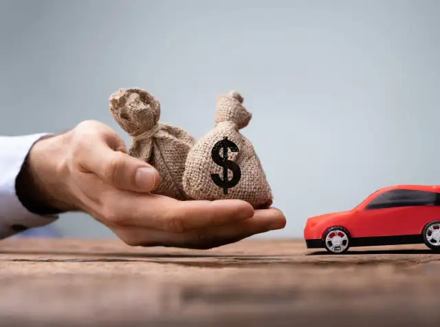 Kredyt czy pożyczka co lepsze? Sprawdź, co wybrać, by zaoszczędzić