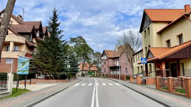 Krynica Morska gdzie leży - odkryj jej wyjątkowe położenie w Polsce
