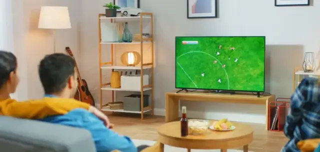 Czy warto kupić telewizor 100Hz? Odkryj jego prawdziwe zalety i wady