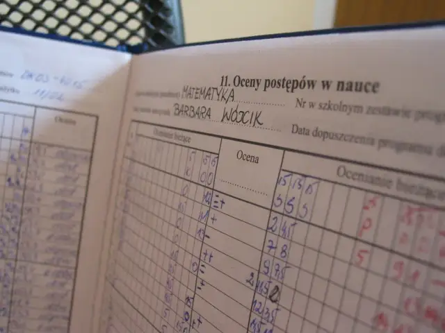 Czy każdą ocenę można poprawić? Sprawdź, co mówi statut szkoły
