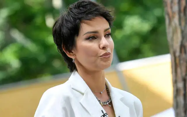 Styl Doroty Gardias: Jak łączyć klasykę z trendami?