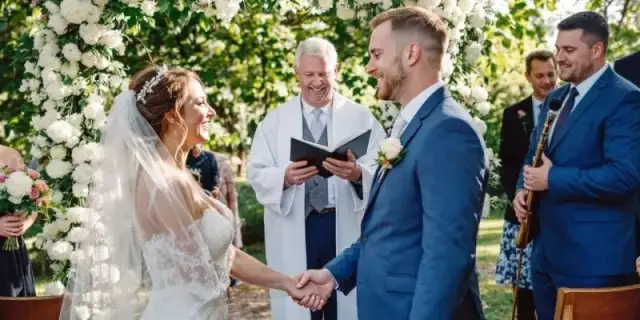 Ślub humanistyczny – co to jest i dlaczego warto go wybrać?