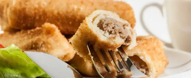 Najlepsze surówki do krokietów z mięsem, które zaskoczą Twoje podniebienie