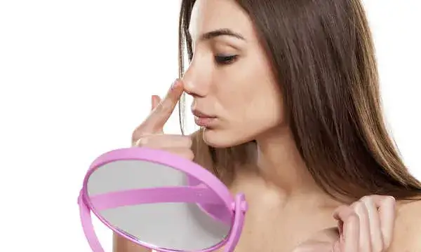 Kolec kostny w nosie objawy – jak rozpoznać i uniknąć bólu