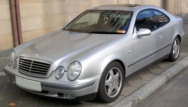 Mercedes CLK 55 AMG - pełna specyfikacja, osiągi i opinie użytkowników