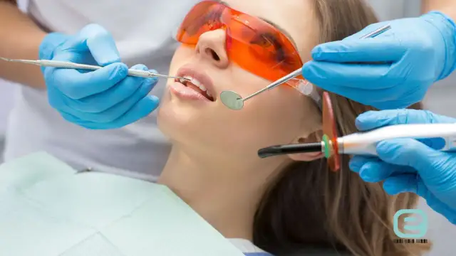 Ból po dewitalizacji zęba: Ile trwa i co robić, gdy nie mija?