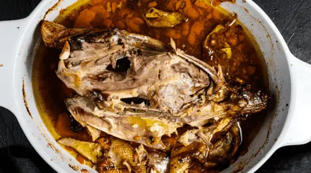 Co zrobić na obiad z resztek pieczonego kurczaka - 7 prostych przepisów