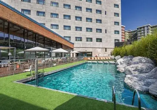 Hotel Puerta de Bilbao: Descubre tu 4 estrellas ideal junto al BEC