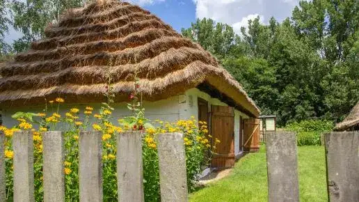 Sieradz atrakcje: odkryj niezwykłe miejsca, które musisz zobaczyć