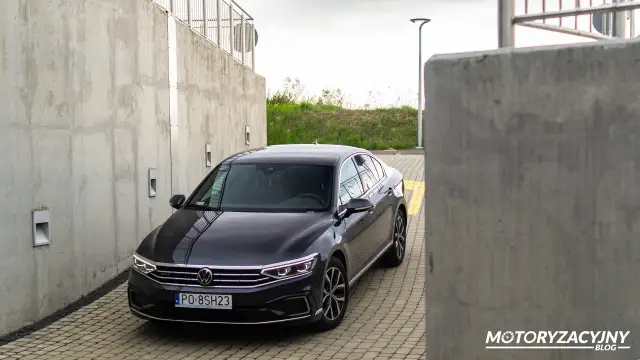 Passat B8 pojemność baku: 66 litrów (50L GTE). Zasięg!