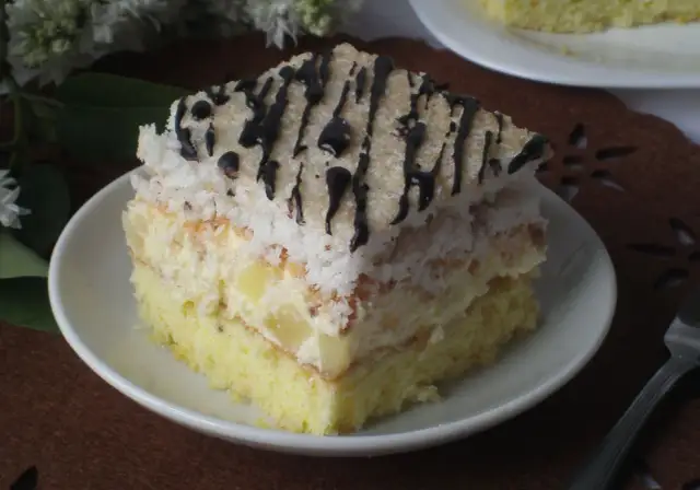 Przepis na ciasto hawana z kokosową bezą: łatwa instrukcja krok po kroku