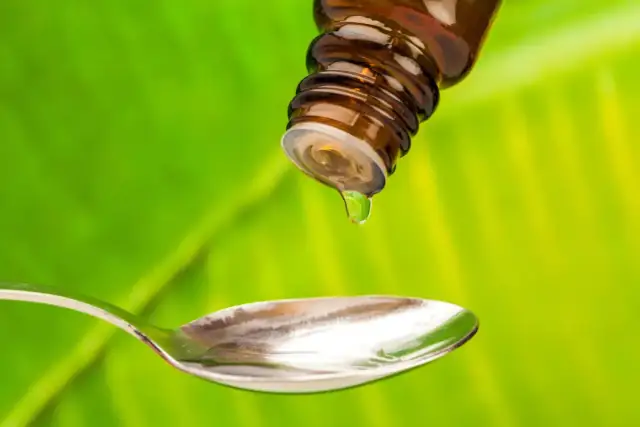 Jelitówka? Węgiel aktywny: bezpieczne dawkowanie i interakcje!