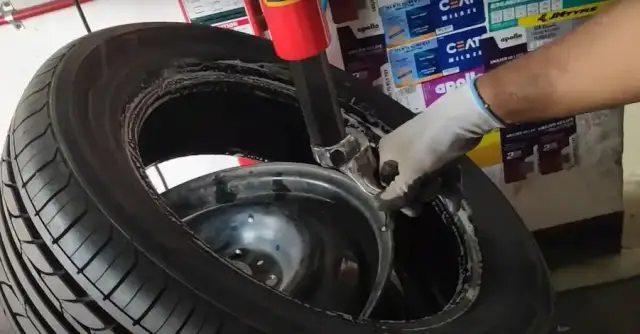 Ile kosztuje wulkanizacja opony skuter? Zaskakujące ceny i czynniki wpływające na koszt