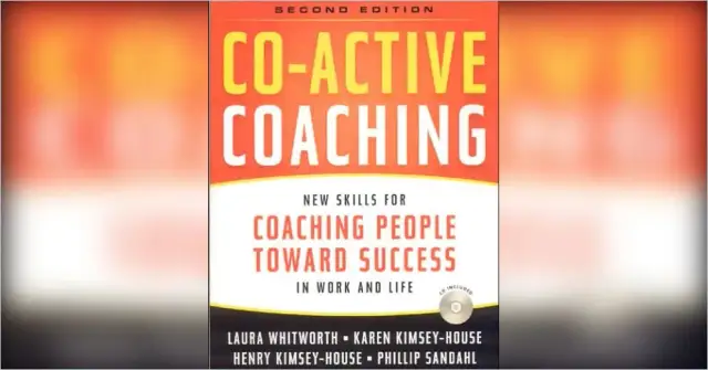 Streszczenie książki Co-Active Coaching: Kluczowe zasady i zastosowania