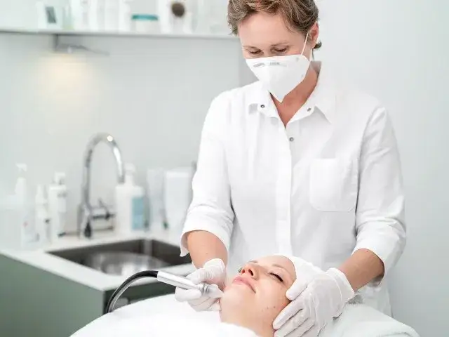 Medizinische Kosmetik in Hamburg: Finden Sie Ihre Wunschhaut!