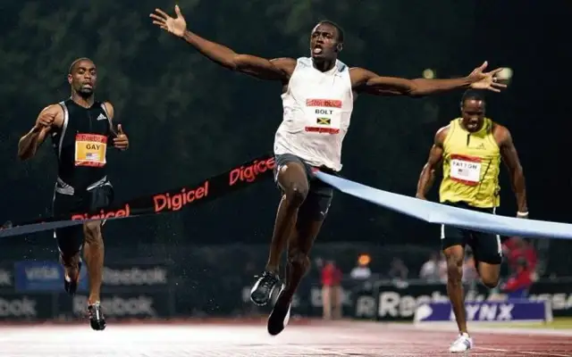 Z jaką prędkością biega Bolt? Szokujące fakty o jego rekordach