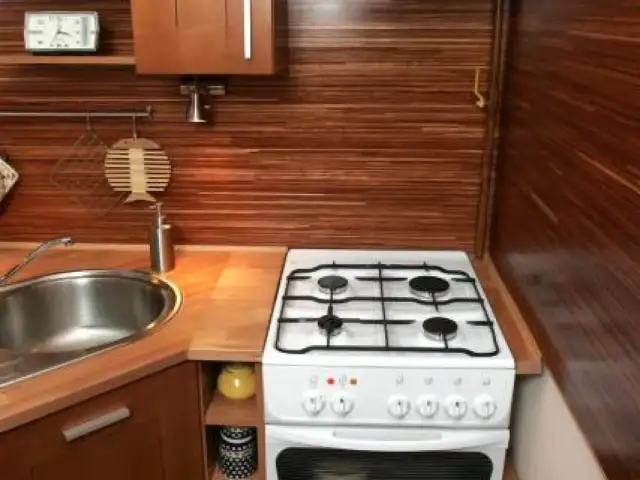 Jak połączyć blat z kuchenką wolnostojącą bez błędów i stresu