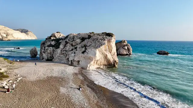 Cypr: Jakie morze? Morze Śródziemne, plaże i wodne atrakcje