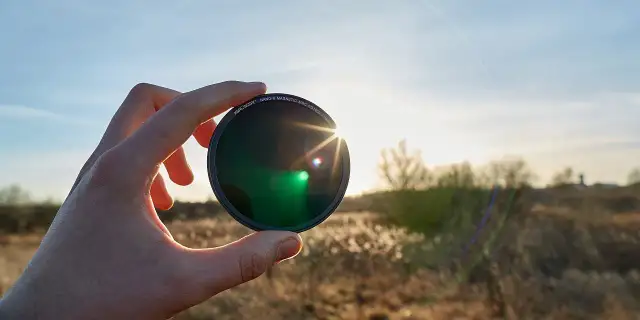 Jak dobrać odpowiedni filtr UV do obiektywu: kompletny poradnik fotografa