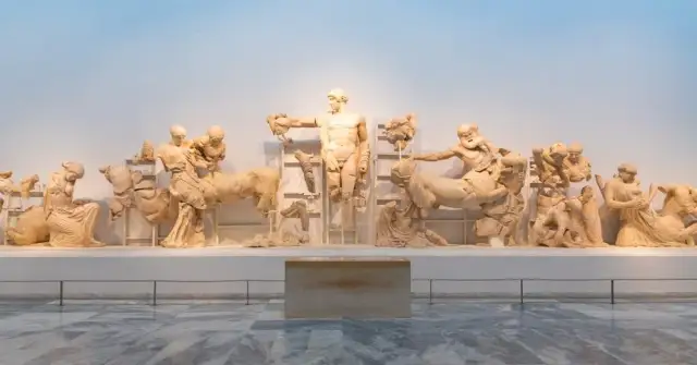 Jak powstał człowiek według mitologii greckiej? Fascynujące mity i prawdy