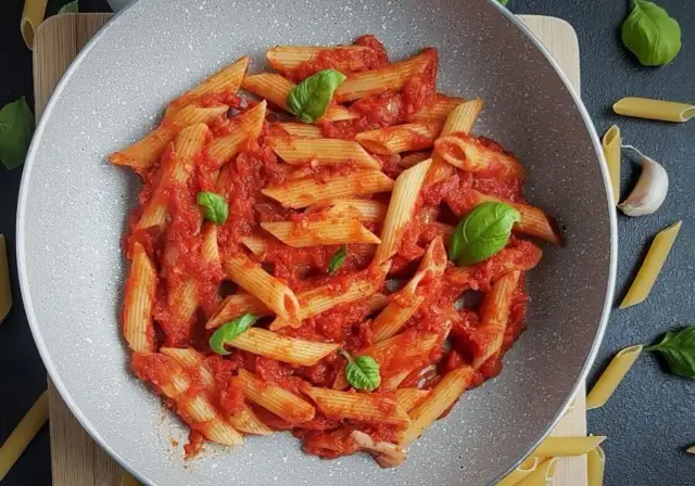 Penne neapolitana – prosty przepis na idealne danie włoskie