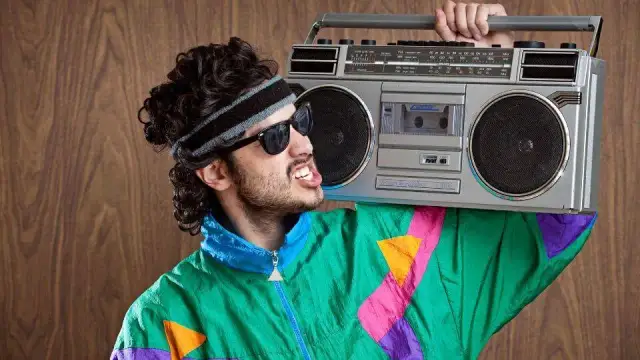 Impreza w stylu lat 90 dekoracje - stwórz niezapomnianą atmosferę