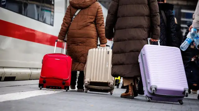 Deutsche Bahn Gepäck: Koffer, Fahrrad, Ski Stressfrei reisen!