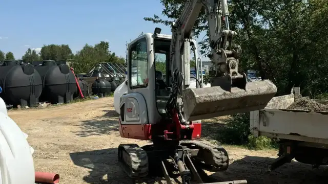 Oczyszczalnia ścieków 2026: Koszt z montażem? Ile zwraca się inwestycja?