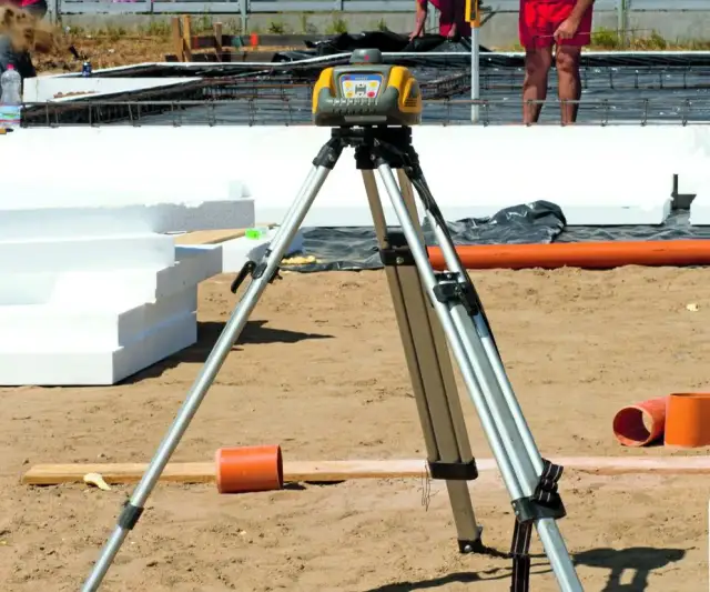 Geodeta: Kluczowe zadania, budowa domu i inne usługi