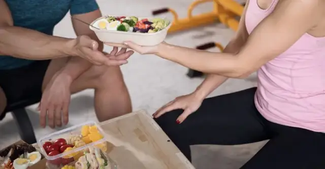 Co jeść po bieganiu, aby szybko zregenerować siły i uniknąć zmęczenia