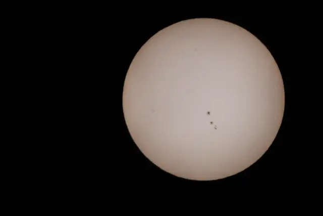 Jak obserwować słońce przez teleskop bezpiecznie i skutecznie