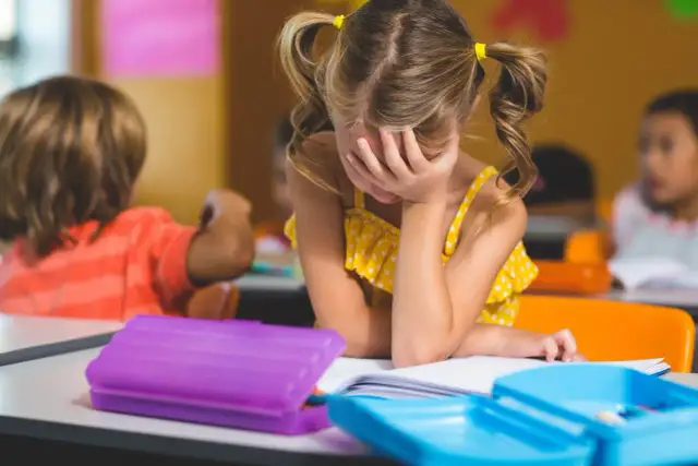 Jak zachęcić przedszkolaka do nauki i uniknąć frustracji rodziców