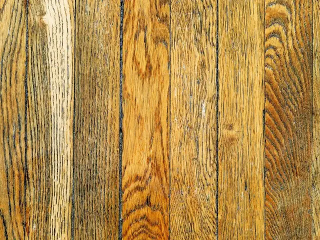 Jak wybrać najlepszy lakier do blatu kuchennego, aby uniknąć uszkodzeń?