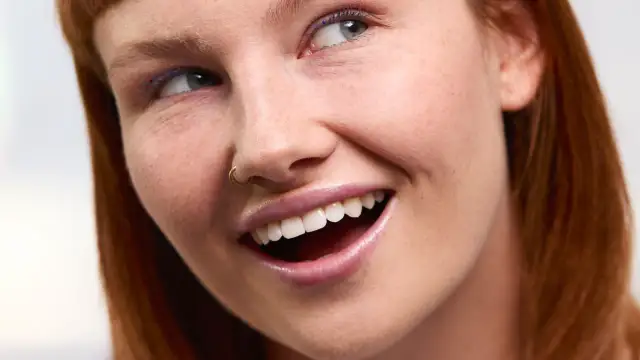 Jak mieć białe zęby w 1 dzień? Fakty, metody, bezpieczeństwo.