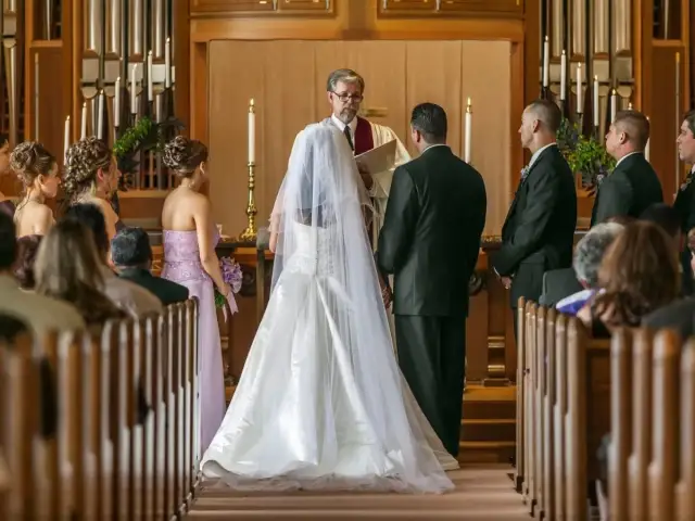 Ślub kościelny bez bierzmowania? Jak załatwić formalności