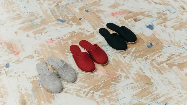 Jak prać pluszowe kapcie, aby nie zniszczyć ich miękkości