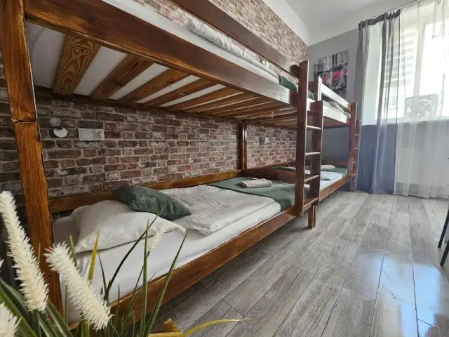 Ile kosztuje nocleg w Warszawie? Ceny, które mogą Cię zaskoczyć