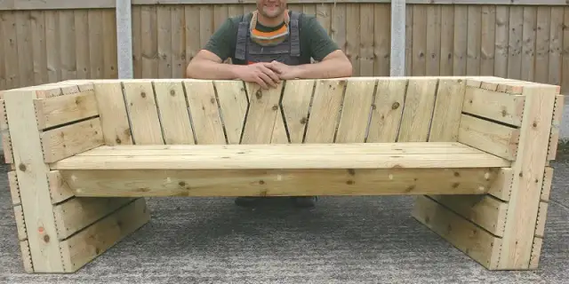 Jak zrobić ławkę na taras - proste kroki i najlepsze materiały