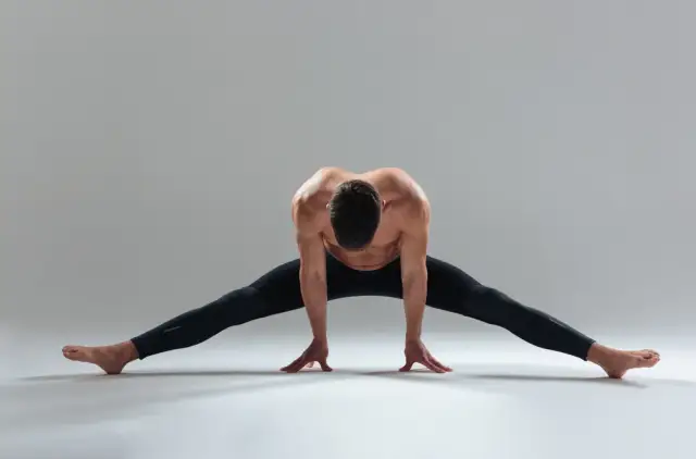 Filmy jak zrobić szpagat: skuteczne metody na szybkie osiągnięcie celu