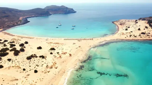 Gdzie do Grecji na wakacje? Najlepsze miejsca na niezapomniane chwile