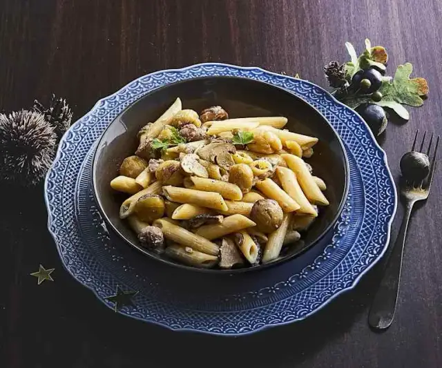 Penne funghi - proste przepisy na pyszne danie z makaronem