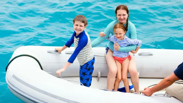 Zestaw do pływania dla dziecka: Bezpieczny wybór? Poradnik eksperta