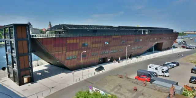 Gdzie jest Oceanarium w Szczecinie? Poznaj MCN i planuj wizytę