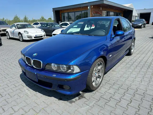 BMW E39 M5: Ostatni analogowy V8. Przewodnik i porady zakupowe.