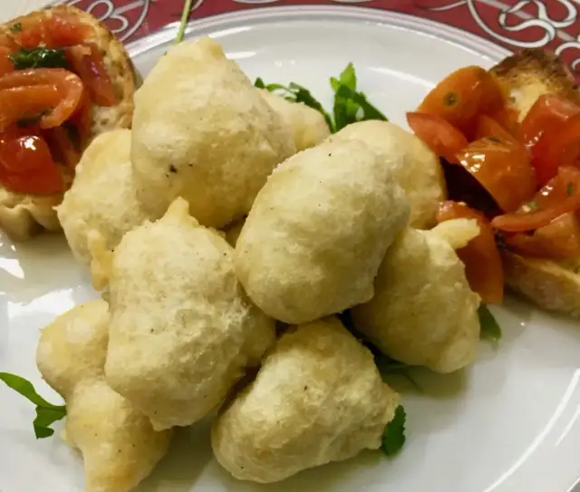 Co zjeść w Neapolu? Najlepsze potrawy, które musisz spróbować