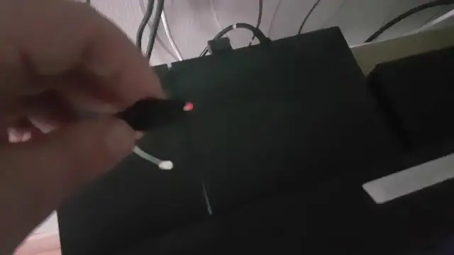 Jak podłączyć kabel optyczny, by uniknąć problemów z dźwiękiem?