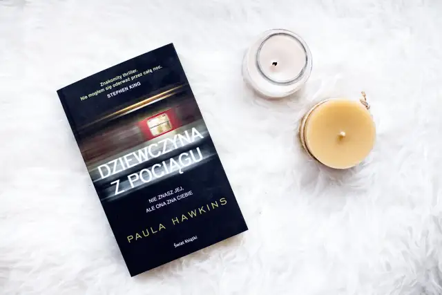 Recenzja książki dla młodzieży: odkryj emocjonujące historie i bohaterów