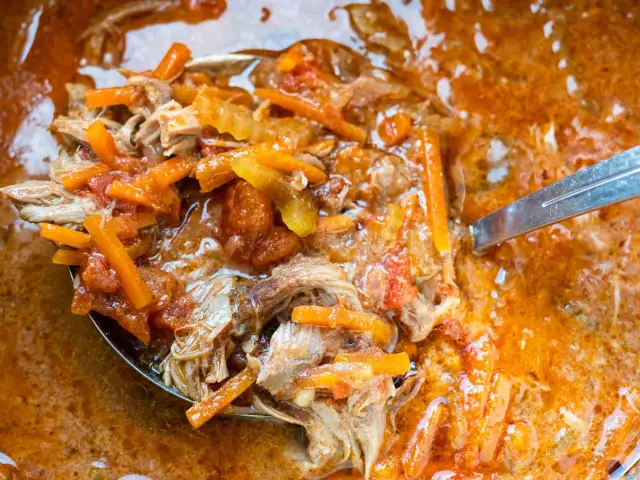 Zupa ogonowa: Klasyk PRL. Mój przepis na idealny smak!