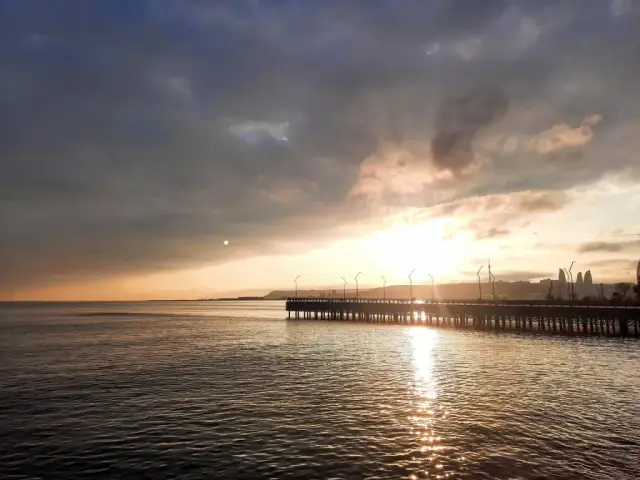 Morze Kaspijskie: największe jezioro świata i jego tajemnice!